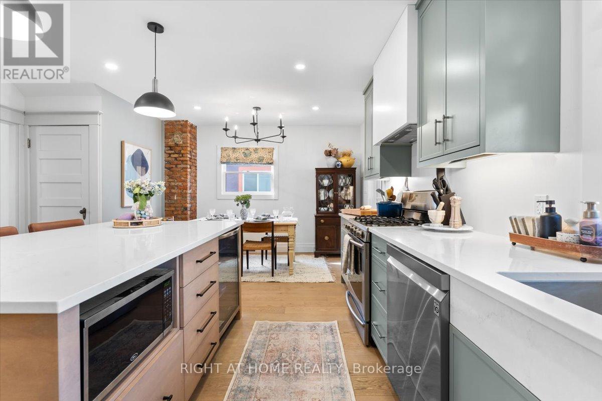 143 Russell Avenue, St. Catharines (Downtown), Ontario  L2R 1W2 - Photo 13 - X12891370