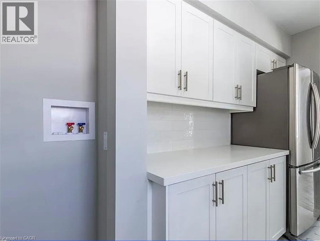 116 Siebert Avenue Unit# Main, Kitchener, Ontario  N2C 2A8 - Photo 3 - 40812823