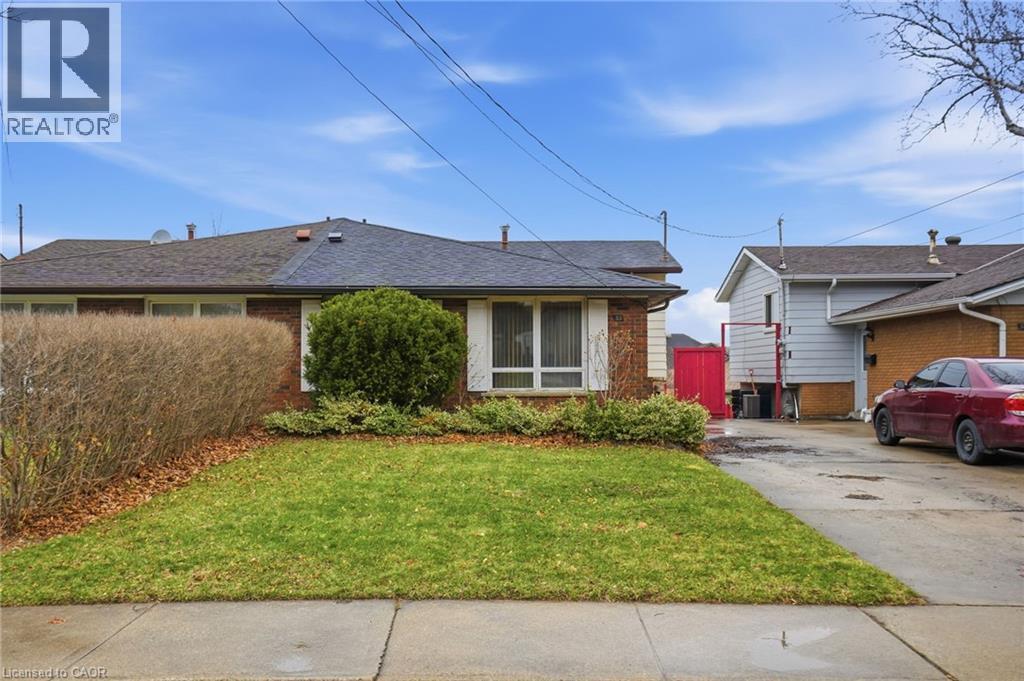 53 Sherry Lane, Hamilton, Ontario  L8K 5R1 - Photo 2 - 40812847