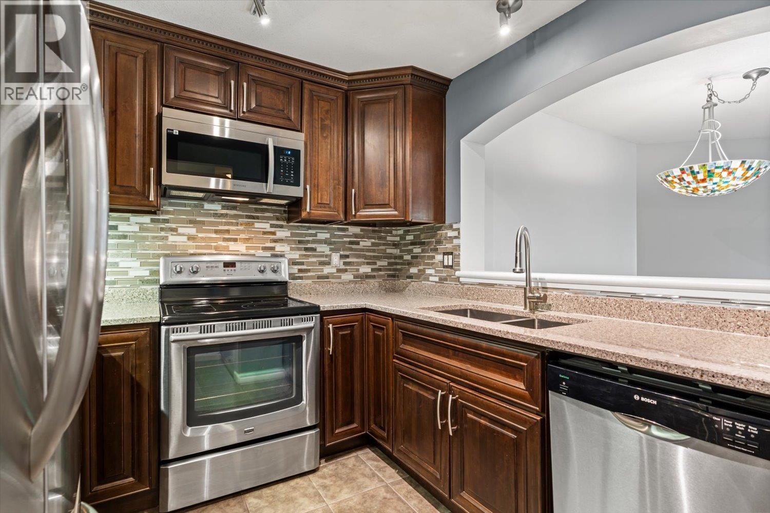 418 1242 Town Centre Boulevard, Coquitlam, British Columbia  V3B 7R6 - Photo 7 - R3096759