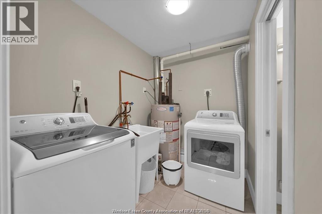 9940 Forest Glade Court, Windsor, Ontario  N8R 1W7 - Photo 16 - 26005574