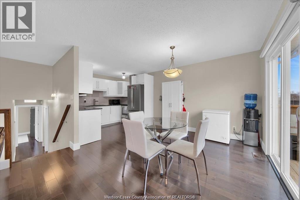 9940 Forest Glade Court, Windsor, Ontario  N8R 1W7 - Photo 5 - 26005574