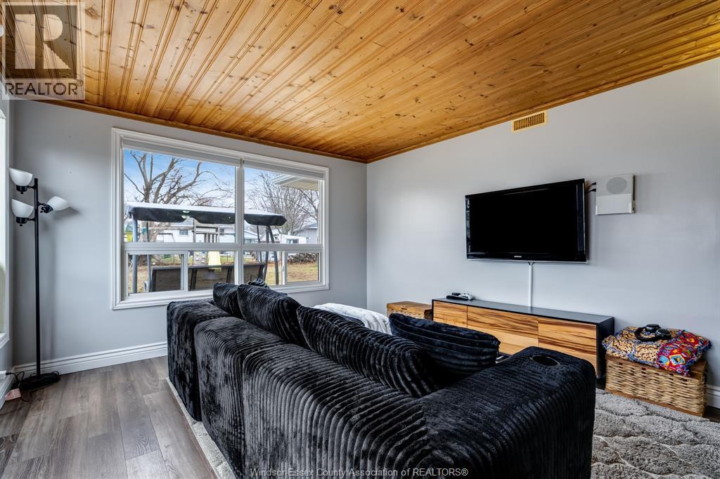 192 Owenwood, Kingsville, Ontario  N9Y 3L2 - Photo 15 - 26005573