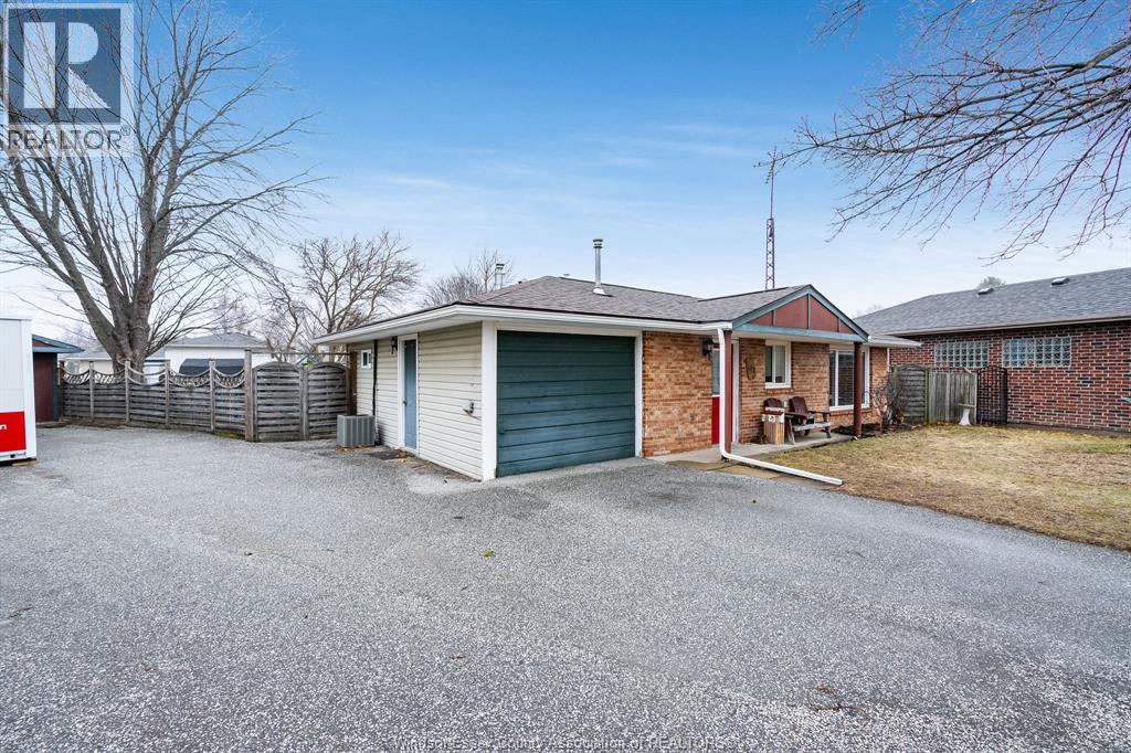 192 Owenwood, Kingsville, Ontario  N9Y 3L2 - Photo 35 - 26005573