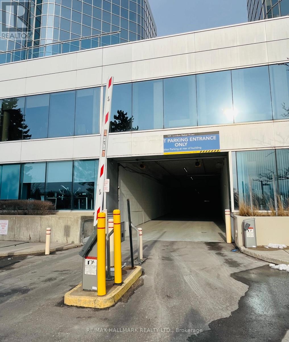 105 GORDON BAKER ROAD, Toronto, Ontario