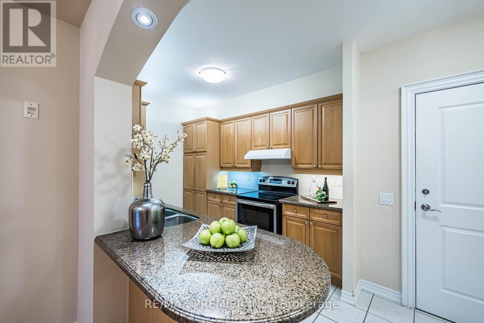 Unit 6 - 9519 Keele Street, Vaughan, Ontario  L6A 4A2 - Photo 17 - N12882936