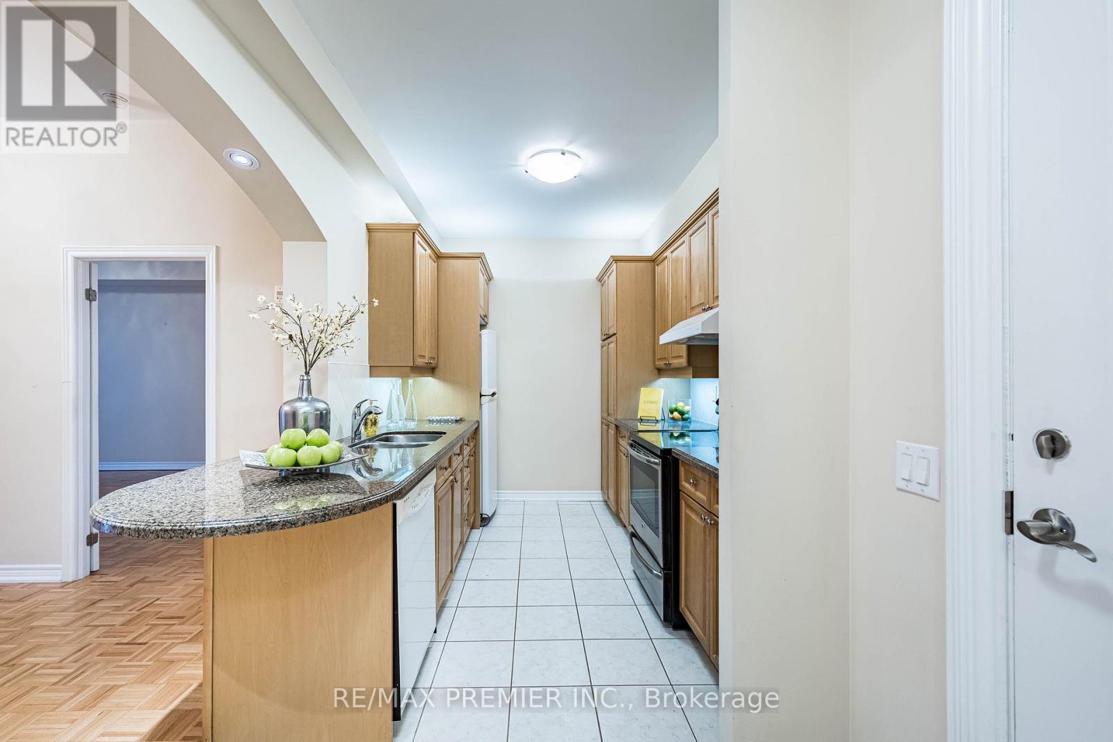 Unit 6 - 9519 Keele Street, Vaughan, Ontario  L6A 4A2 - Photo 18 - N12882936