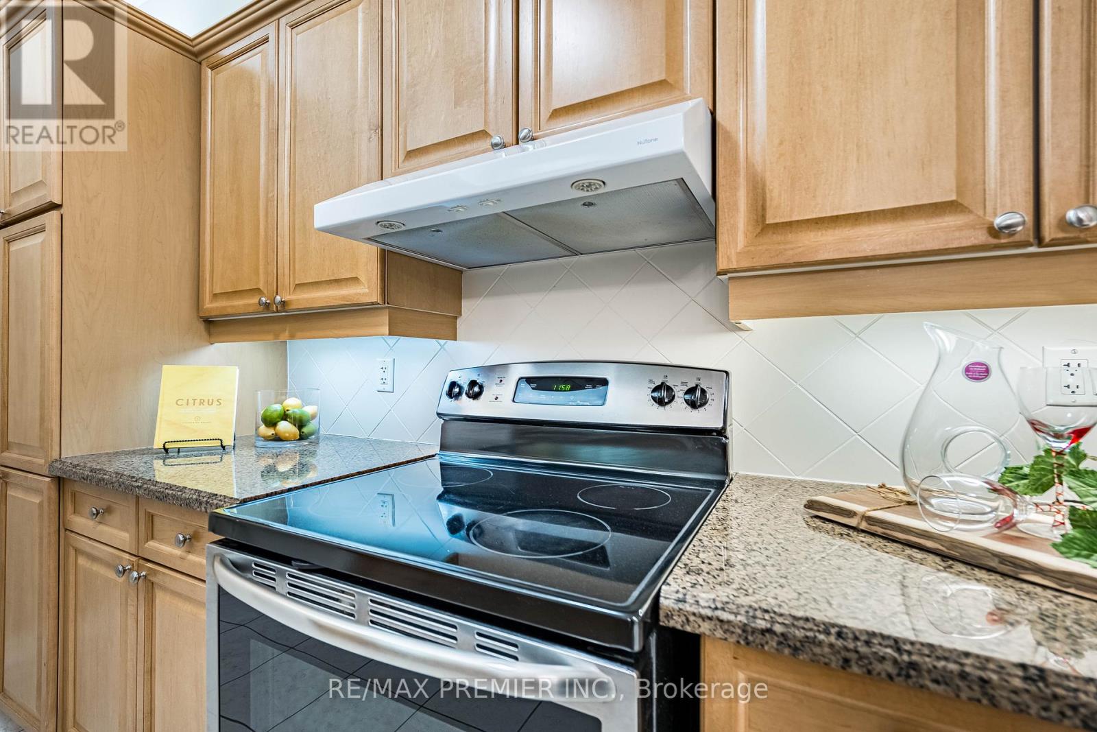 Unit 6 - 9519 Keele Street, Vaughan, Ontario  L6A 4A2 - Photo 22 - N12882936