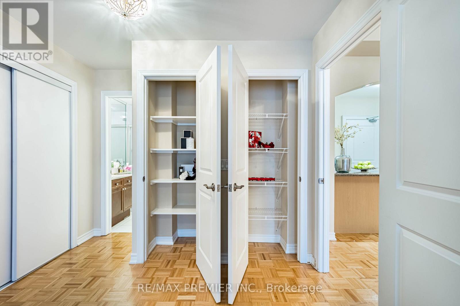 Unit 6 - 9519 Keele Street, Vaughan, Ontario  L6A 4A2 - Photo 26 - N12882936