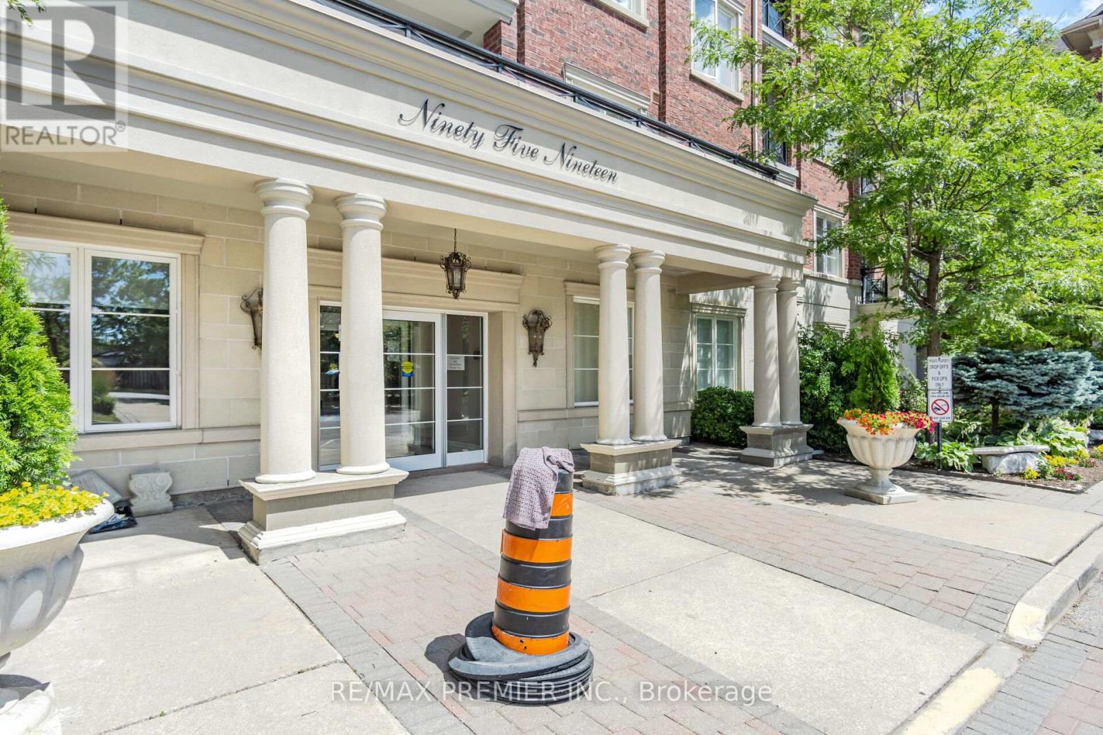 Unit 6 - 9519 Keele Street, Vaughan, Ontario  L6A 4A2 - Photo 5 - N12882936