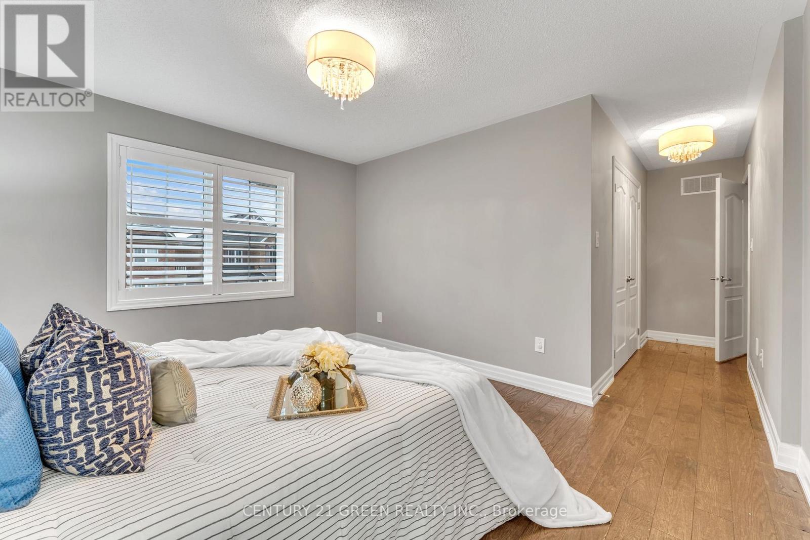 Upper - 85 Tysonville Circle, Brampton, Ontario  L7A 4B1 - Photo 41 - W12891486