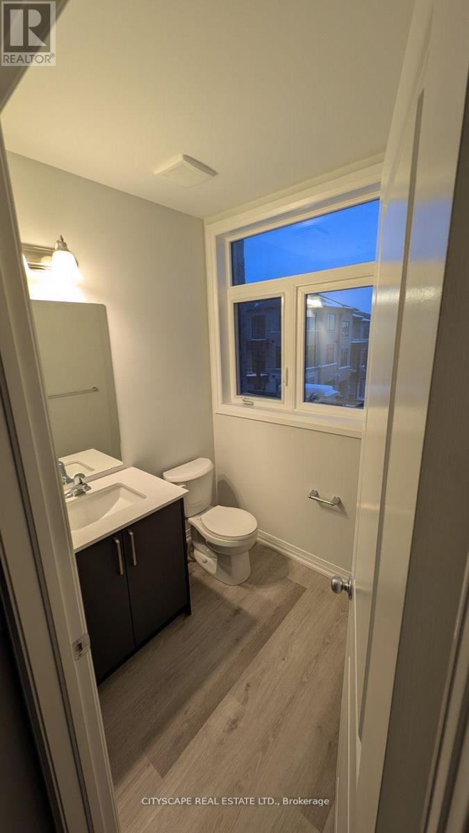 11 - 155 Equestrian Way, Cambridge, Ontario  N3E 0E8 - Photo 9 - X12794032