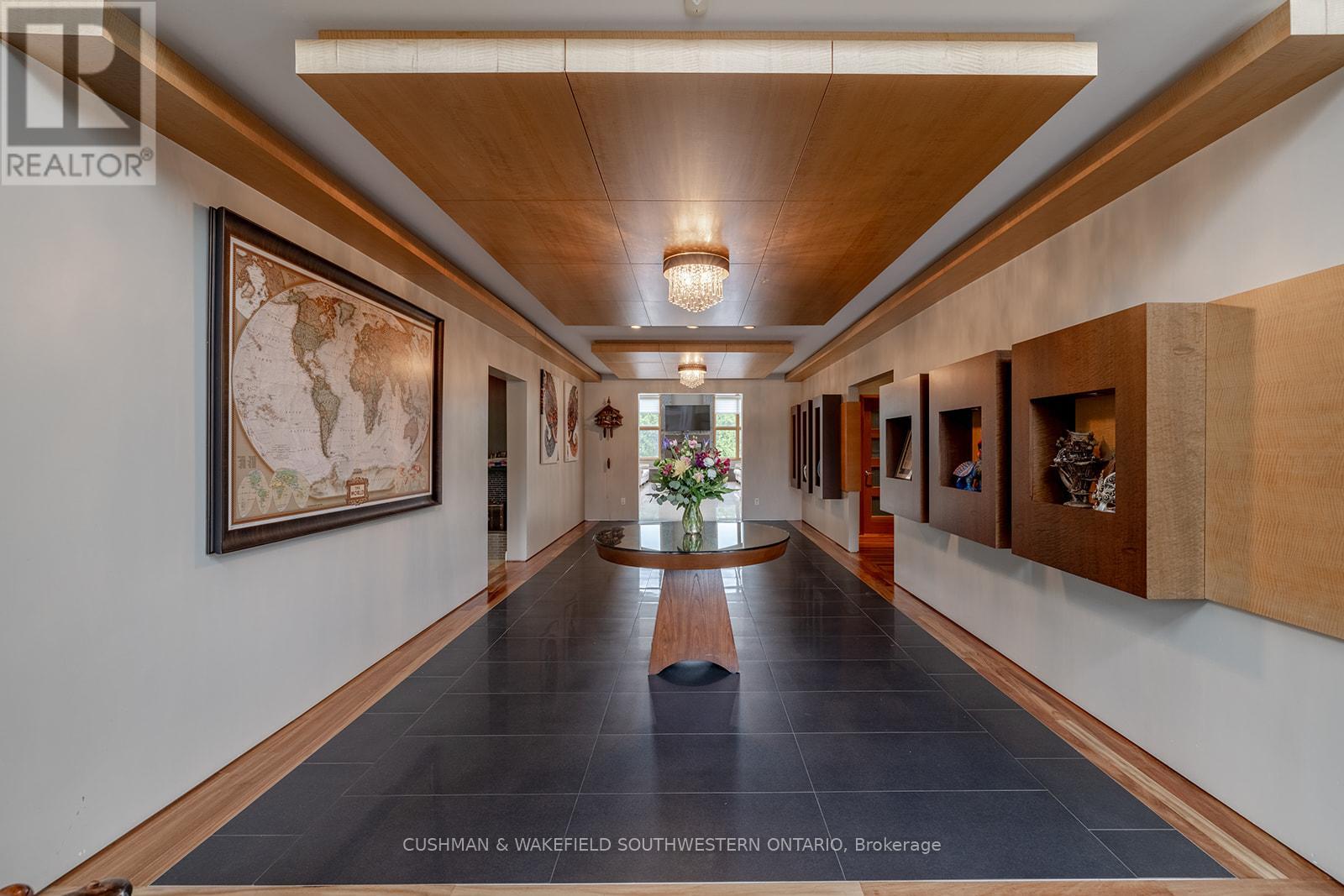 Photo 3 of 35 for 60 Sir Robert Place