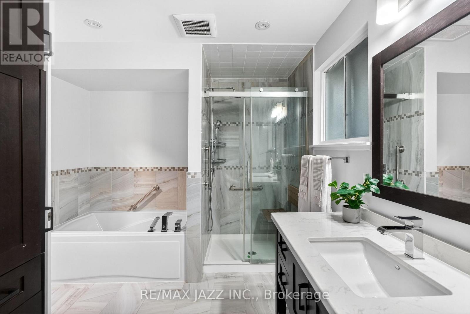 53 Oakdale Drive, Oshawa, Ontario  L1H 6W9 - Photo 29 - E12891678