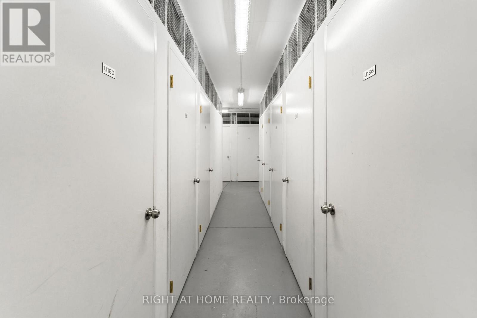 1611 - 2545 Erin Centre Boulevard, Mississauga (Central Erin Mills), Ontario  L5M 6Z9 - Photo 35 - W12891596