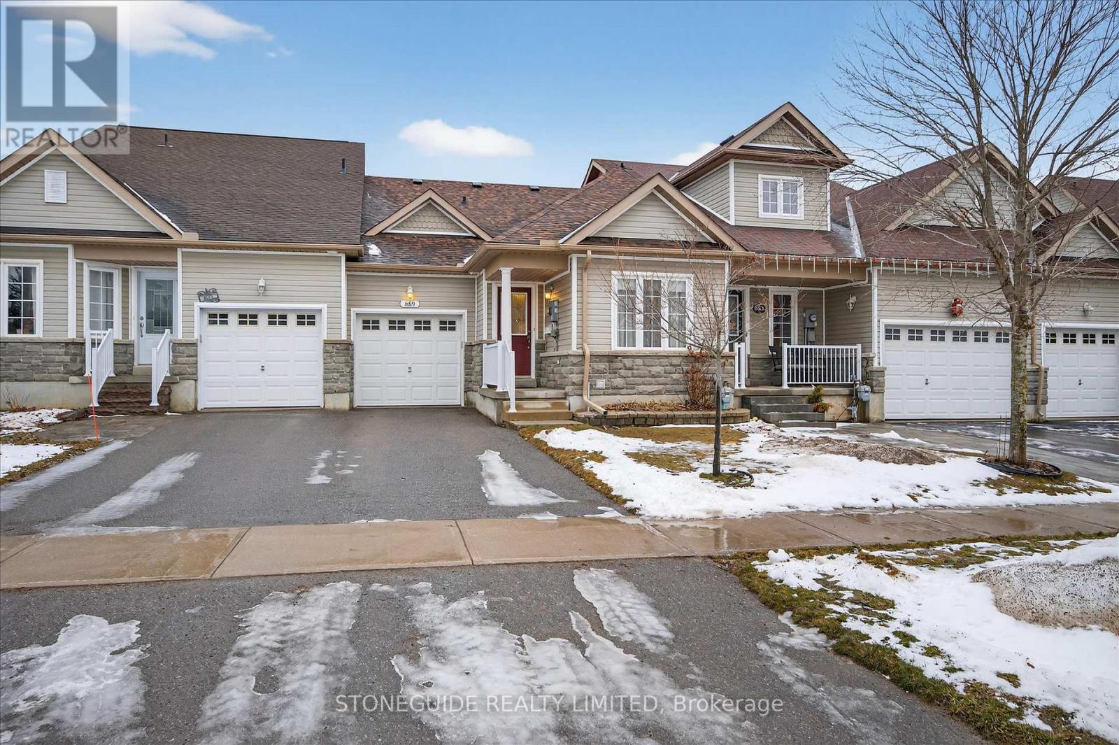 669 Tully Crescent, Peterborough (Monaghan Ward 2), Ontario  K9K 0A9 - Photo 3 - X12891642