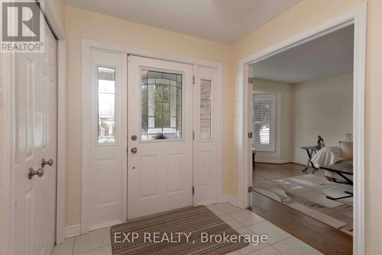 122 Parkview Drive, Thames Centre, Ontario  N0L 1G2 - Photo 4 - X12891652