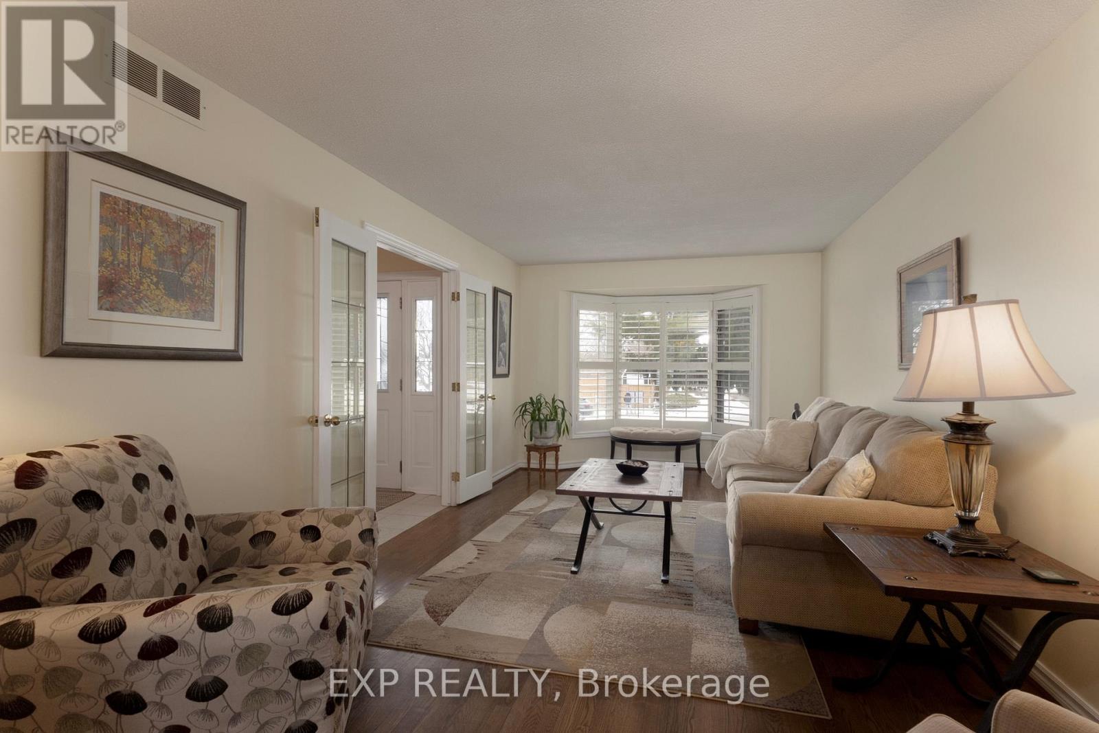 122 Parkview Drive, Thames Centre, Ontario  N0L 1G2 - Photo 7 - X12891652