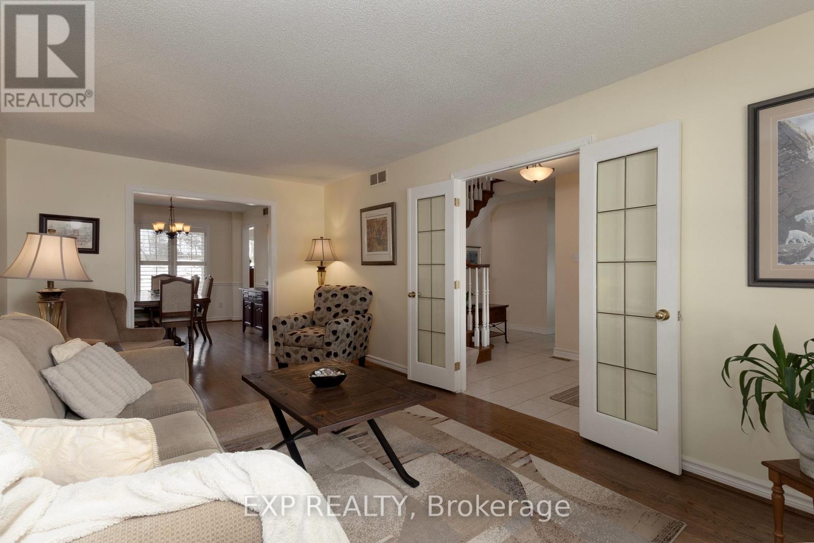 122 Parkview Drive, Thames Centre, Ontario  N0L 1G2 - Photo 8 - X12891652