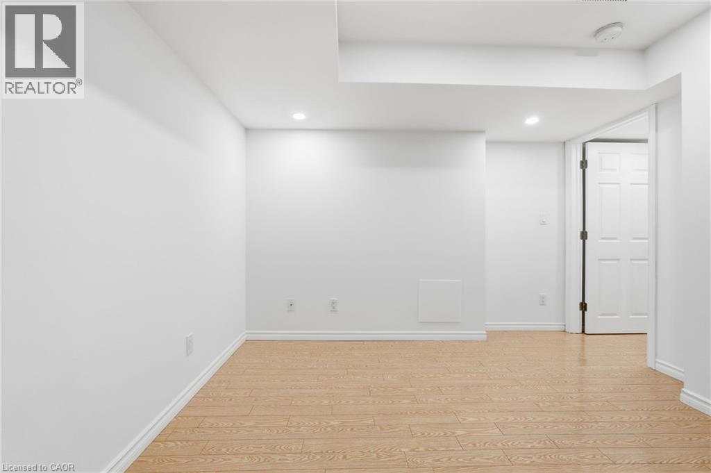 12 Emick Drive, Ancaster, Ontario  L9K 0C8 - Photo 38 - 40806388