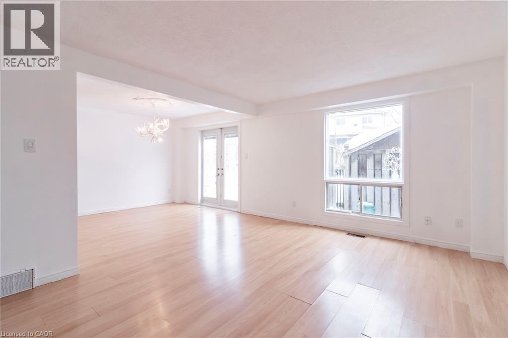 507 Old Orchard Place, Waterloo, Ontario  N2T 1W1 - Photo 5 - 40808855