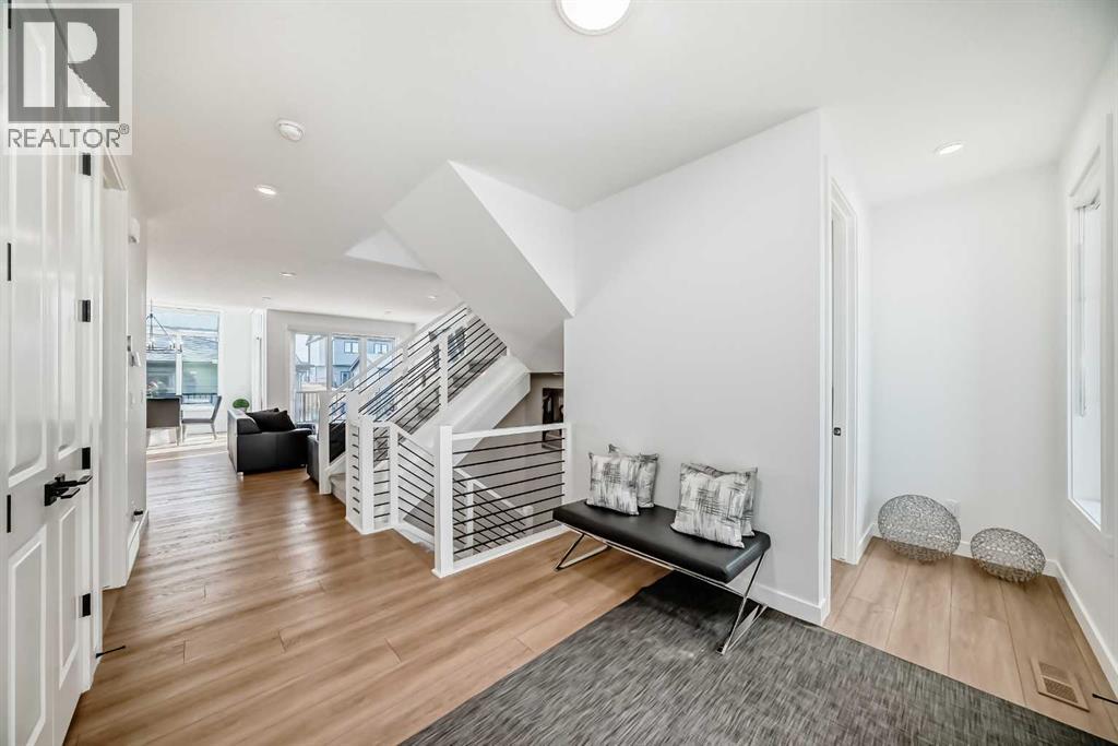 605 Sailfin Drive, Rural Rocky View County, Alberta  T3Z 2G7 - Photo 4 - A2285307