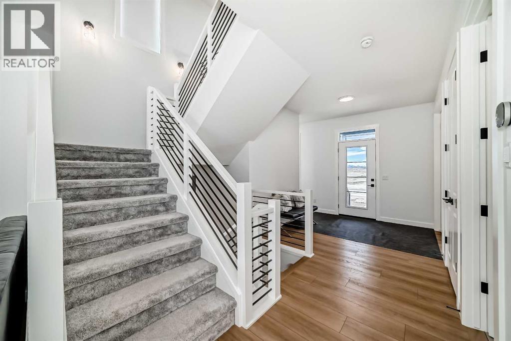 605 Sailfin Drive, Rural Rocky View County, Alberta  T3Z 2G7 - Photo 7 - A2285307