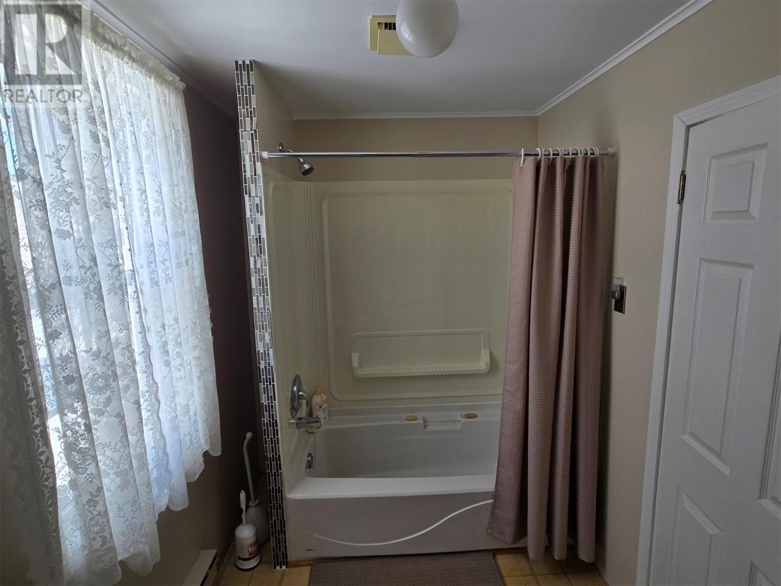 41 Junction Road, Grand Falls-Windsor, Newfoundland & Labrador  A2A 1K5 - Photo 9 - 1295133