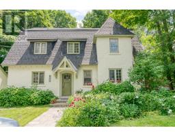480 OAKHILL ROAD, Ottawa, Ontario