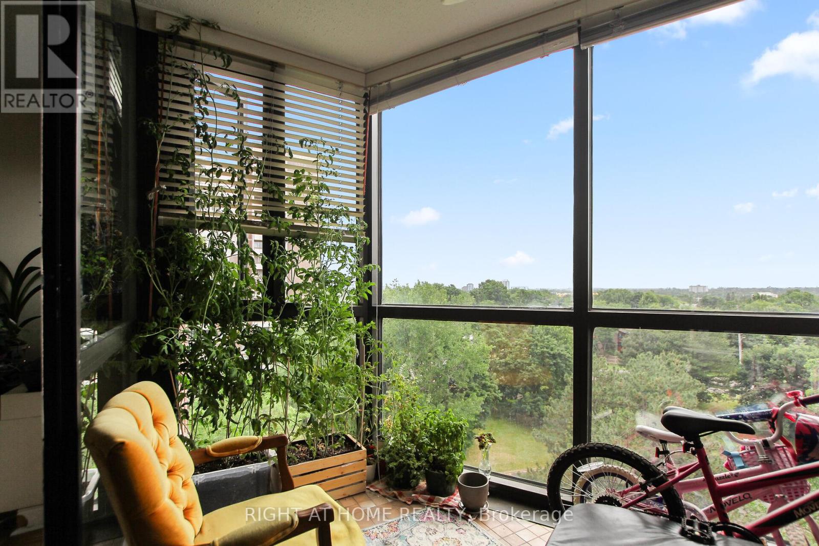 1213 - 2871 Richmond Road W, Ottawa, Ontario  K2B 8M5 - Photo 16 - X12891602