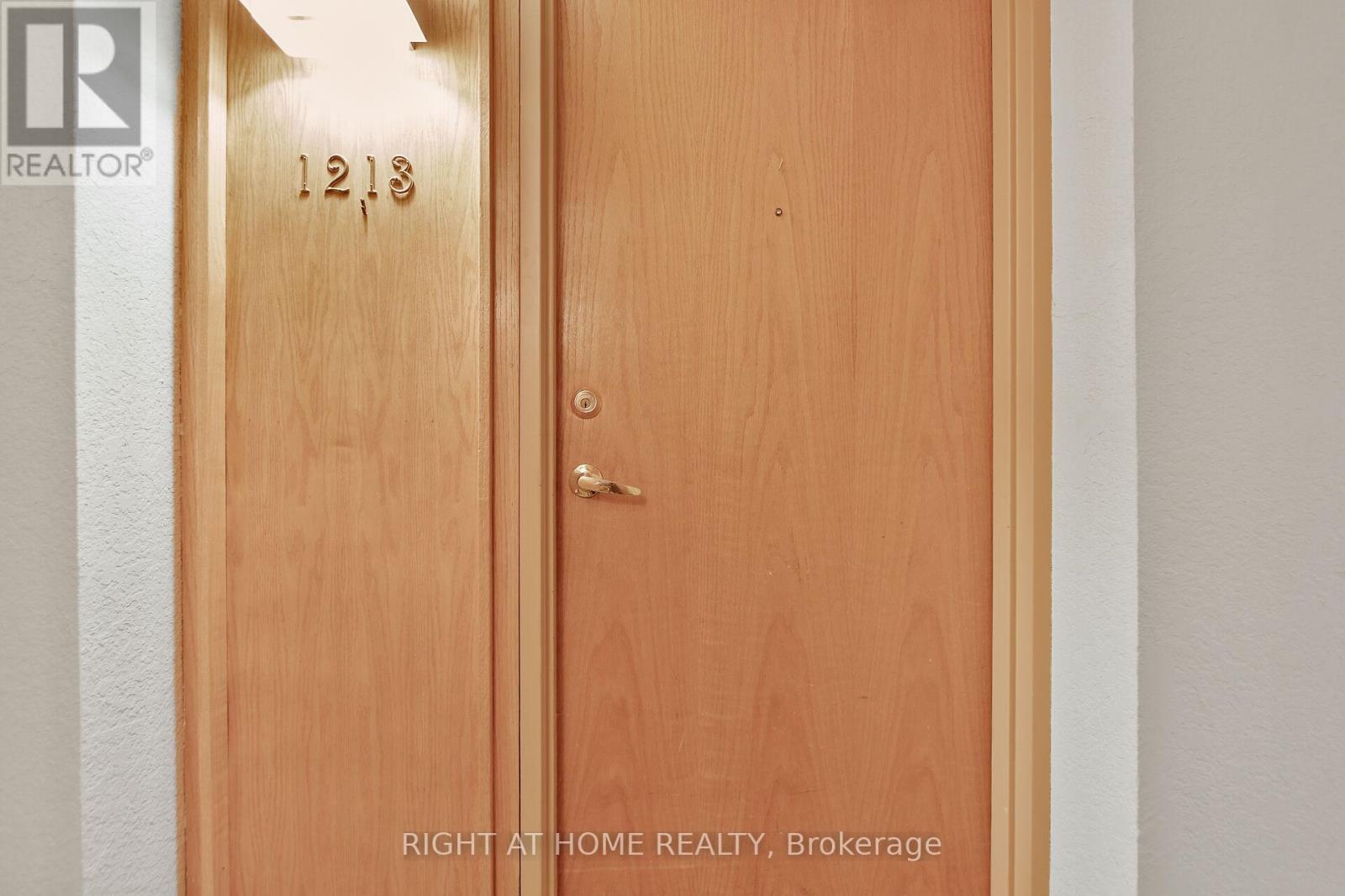 1213 - 2871 Richmond Road W, Ottawa, Ontario  K2B 8M5 - Photo 3 - X12891602