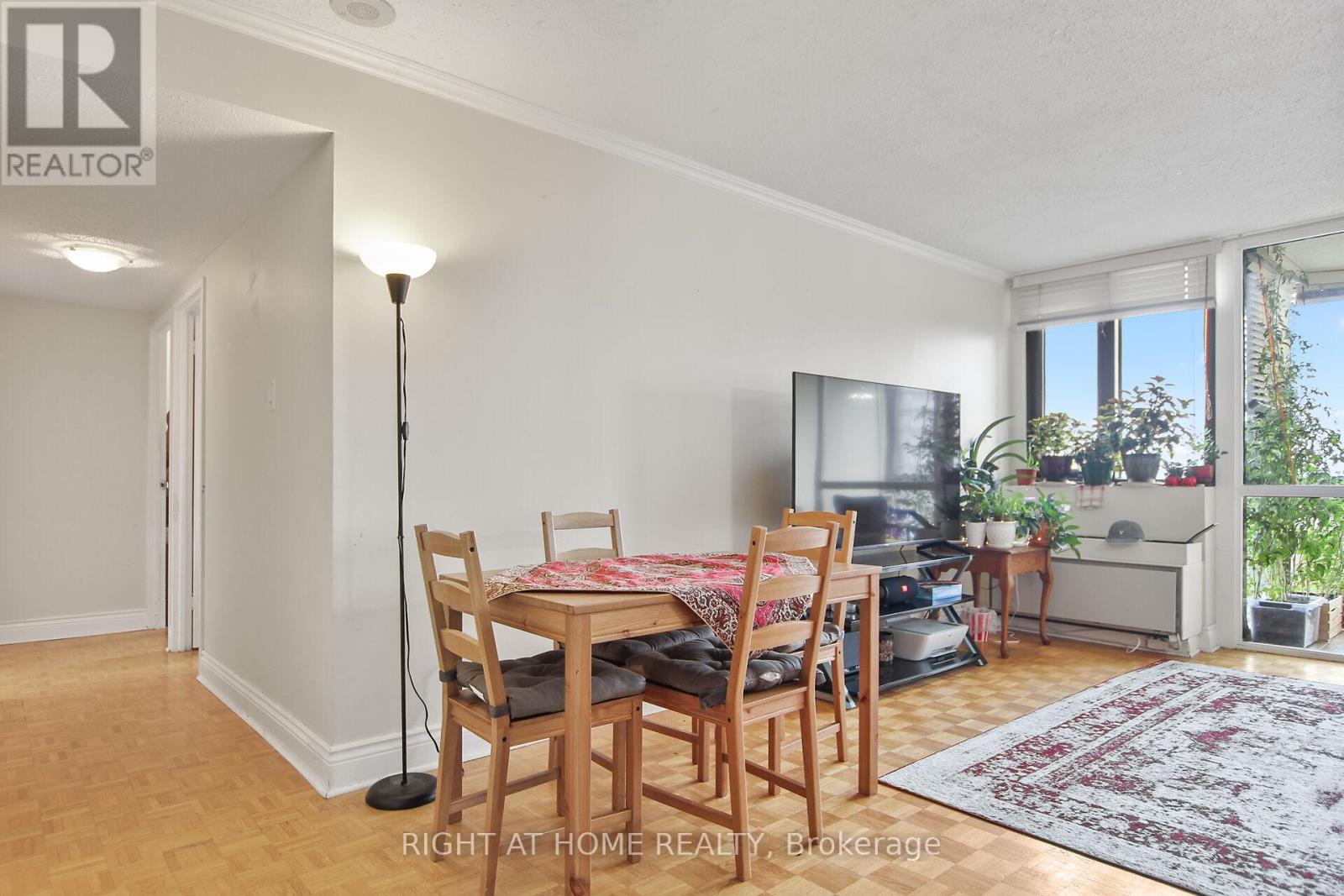 1213 - 2871 Richmond Road W, Ottawa, Ontario  K2B 8M5 - Photo 6 - X12891602