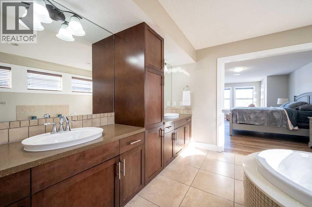 54 Chaparral Valley Grove Se, Calgary, Alberta  T2X 0M4 - Photo 31 - A2290459