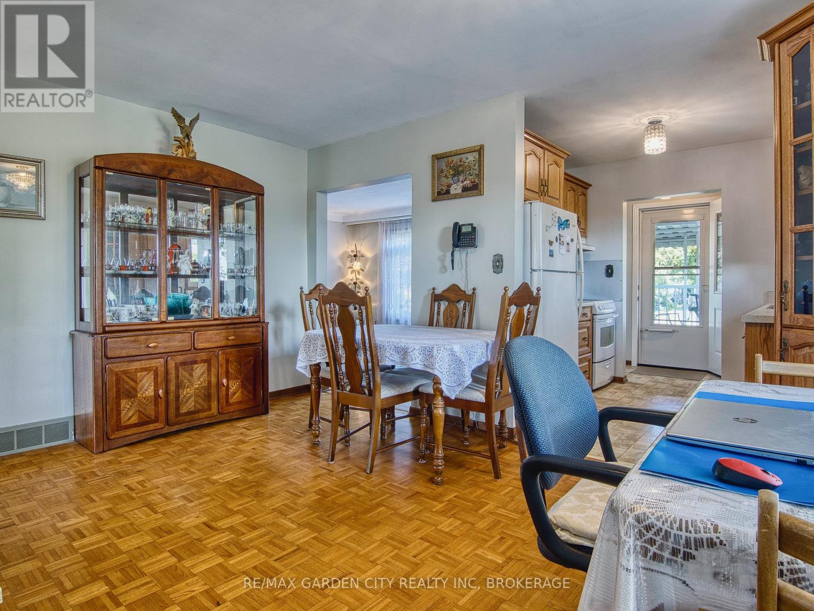 4095 Montcalm Crescent, Niagara Falls, Ontario  L2G 6M1 - Photo 13 - X12891566