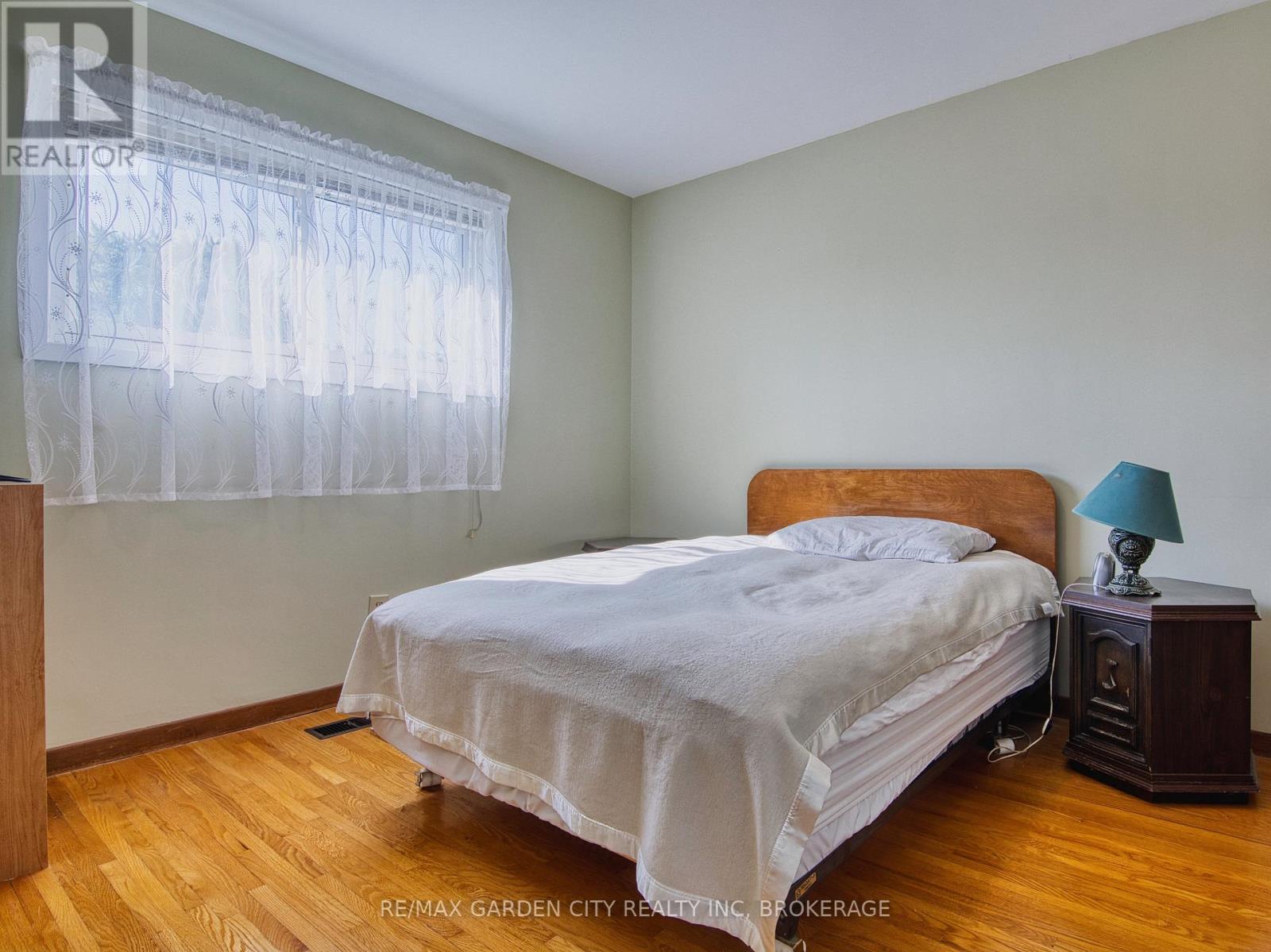 4095 Montcalm Crescent, Niagara Falls, Ontario  L2G 6M1 - Photo 21 - X12891566