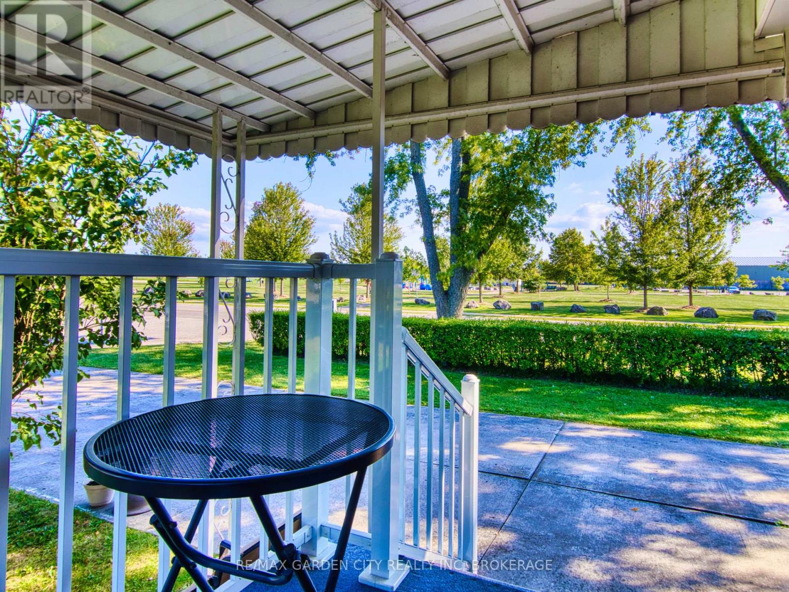 4095 Montcalm Crescent, Niagara Falls, Ontario  L2G 6M1 - Photo 7 - X12891566