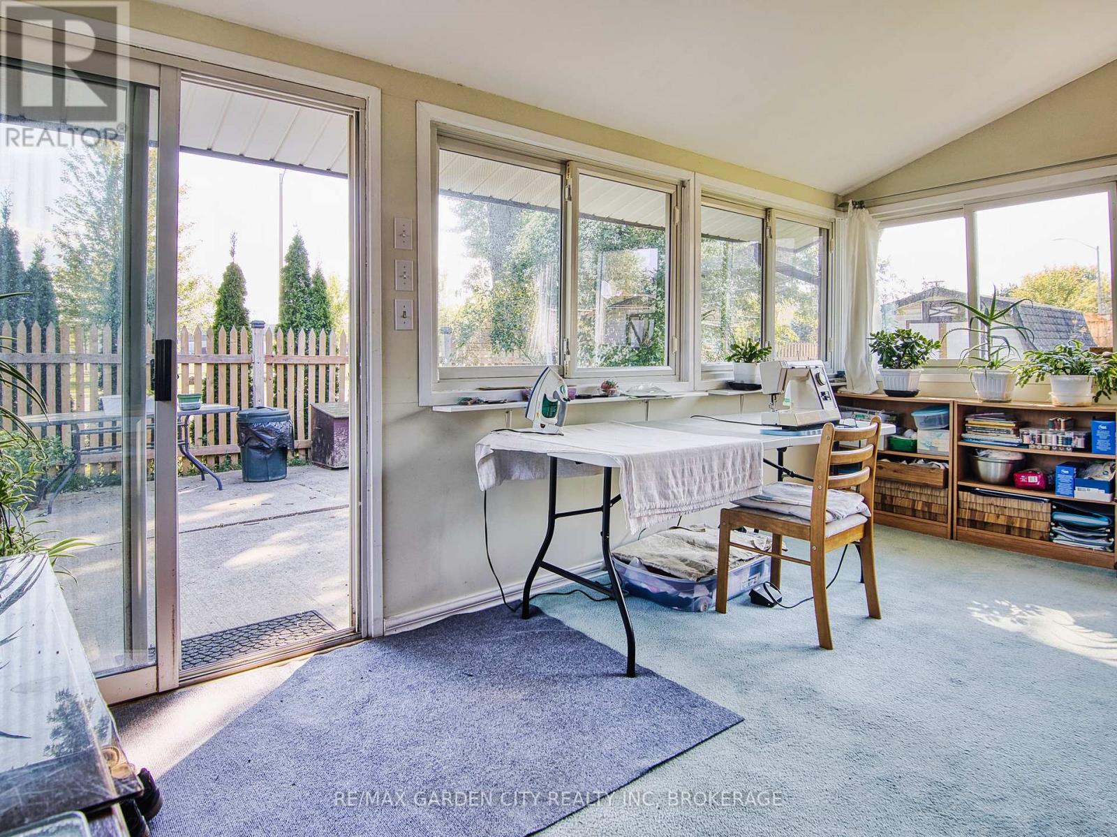 4095 Montcalm Crescent, Niagara Falls, Ontario  L2G 6M1 - Photo 8 - X12891566