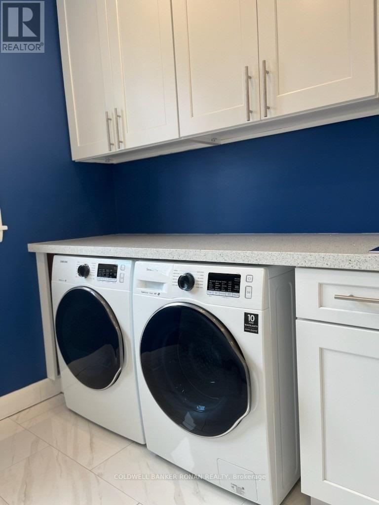 44 Elm Street, New Tecumseth, Ontario  L9R 1M7 - Photo 11 - N12890420