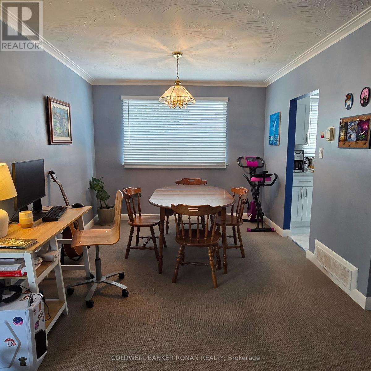 44 Elm Street, New Tecumseth, Ontario  L9R 1M7 - Photo 5 - N12890420