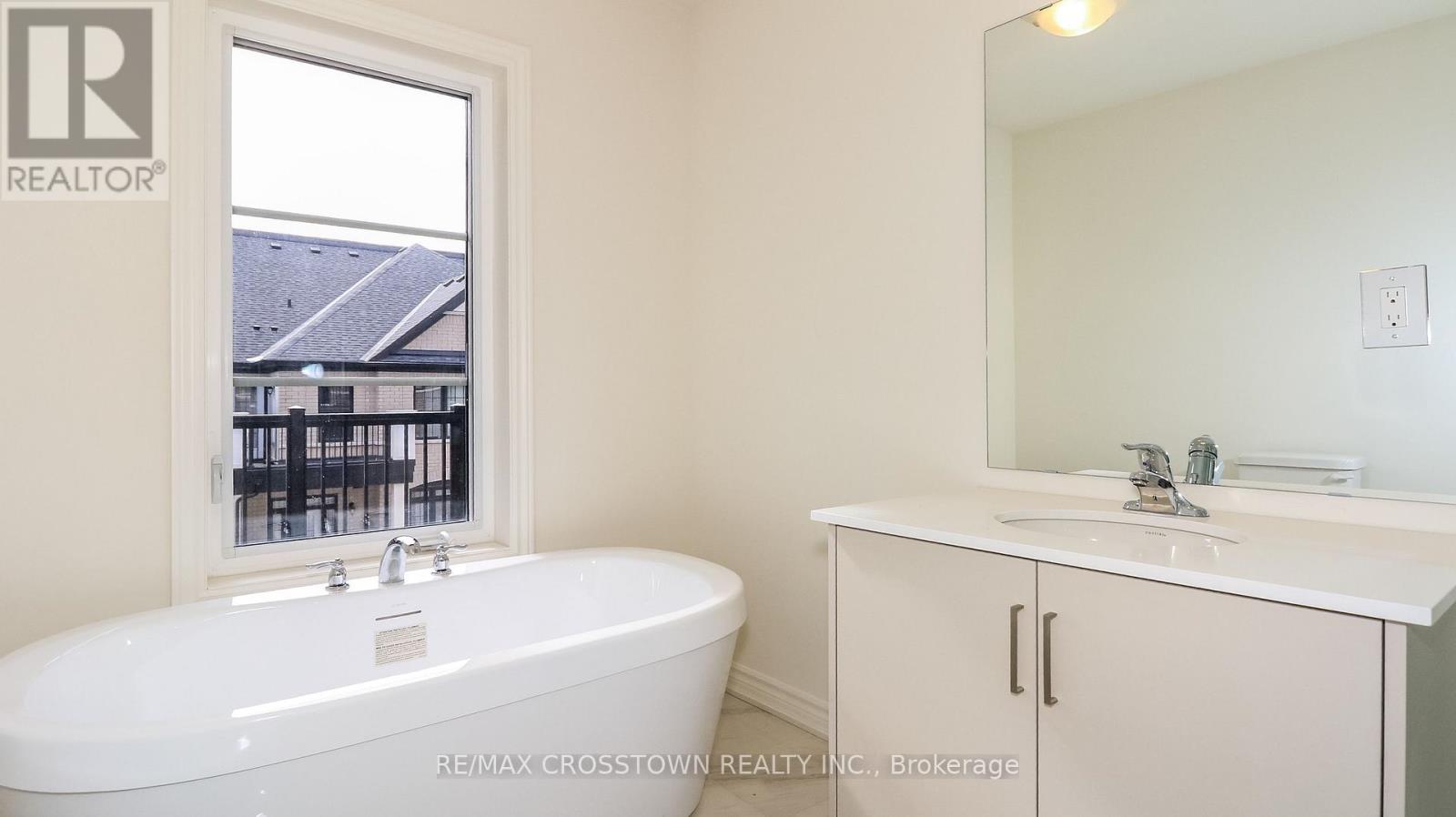 (Unit 7) - 1225 Corm Street, Innisfil, Ontario  L9S 4T9 - Photo 28 - N12880936