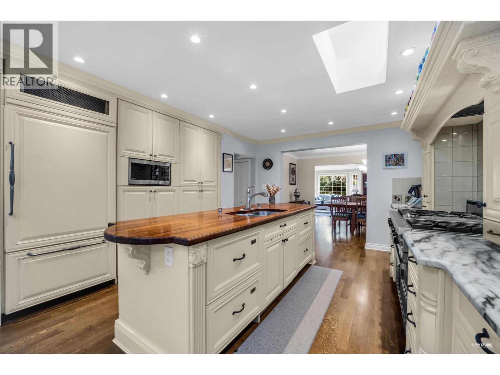 539 Newcroft Place, West Vancouver, British Columbia  V7T 1W9 - Photo 11 - R3100513