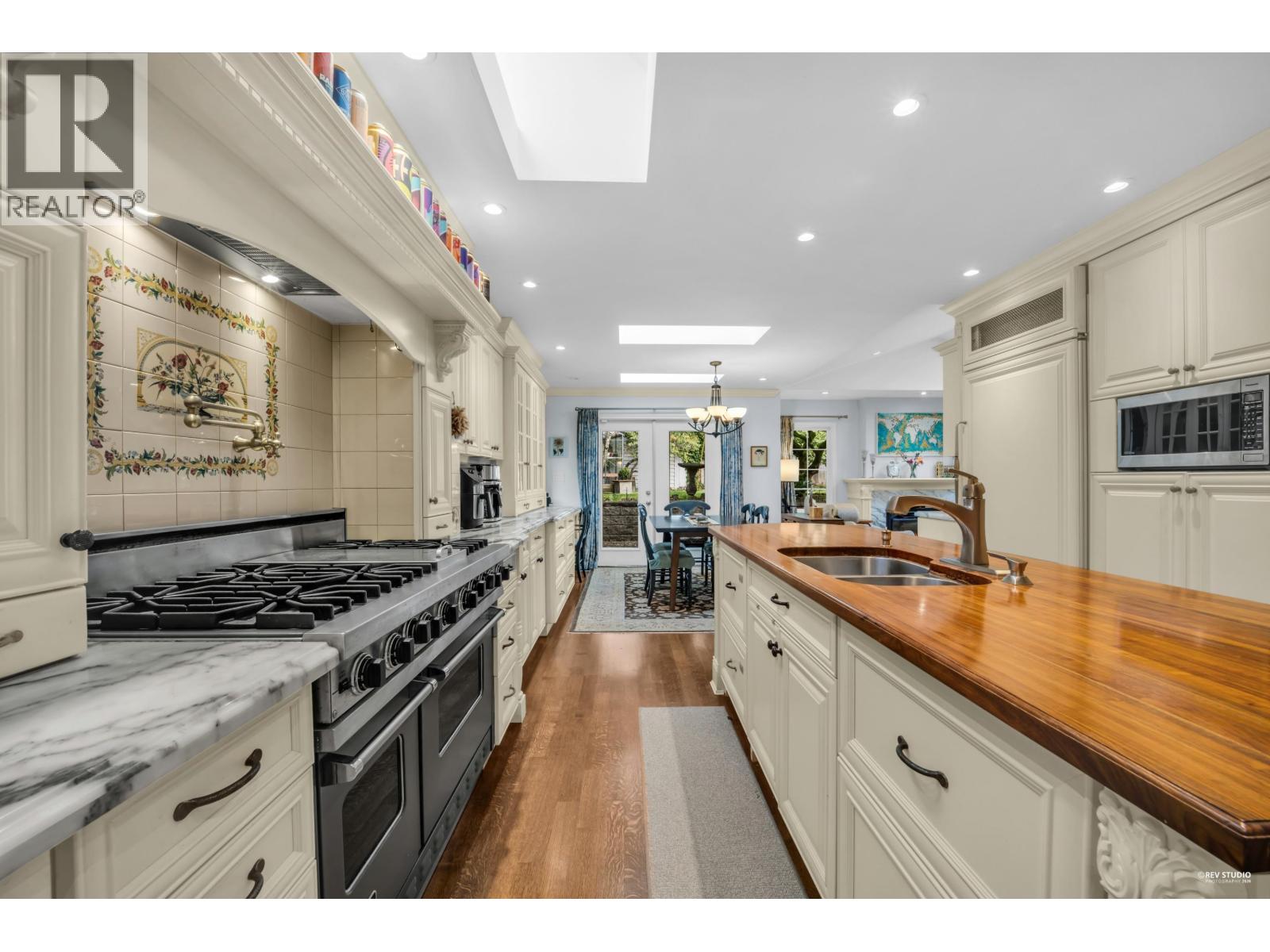 539 Newcroft Place, West Vancouver, British Columbia  V7T 1W9 - Photo 15 - R3100513