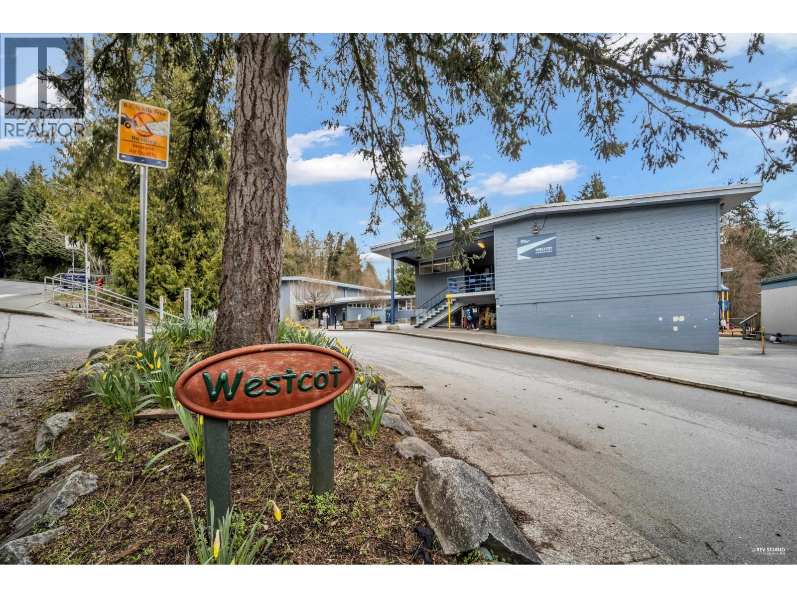 539 Newcroft Place, West Vancouver, British Columbia  V7T 1W9 - Photo 38 - R3100513