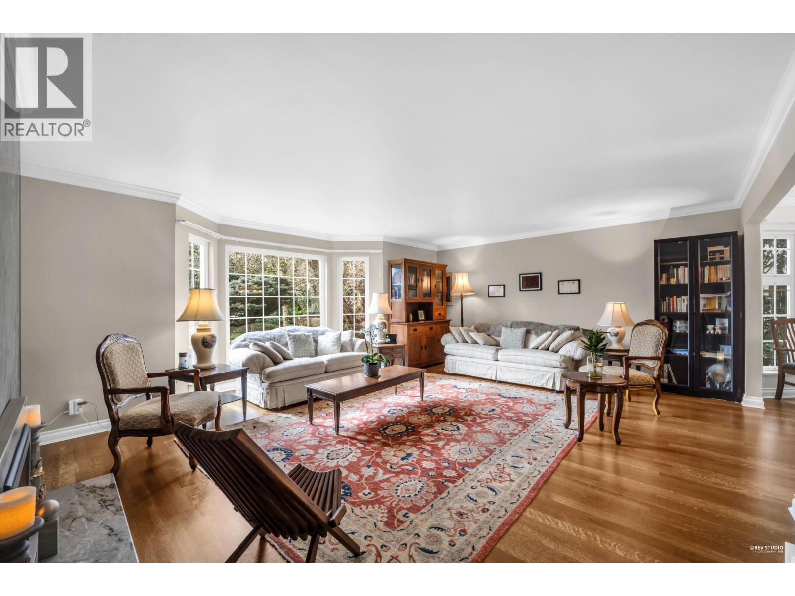 539 Newcroft Place, West Vancouver, British Columbia  V7T 1W9 - Photo 5 - R3100513