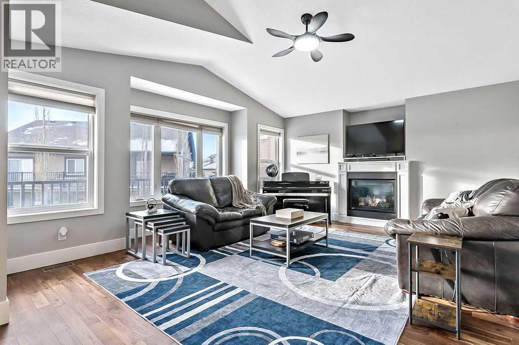 605 Sunrise Close, Diamond Valley, Alberta  T0L 2A0 - Photo 17 - A2276075