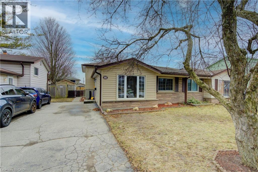 187 Traynor Avenue, Kitchener, Ontario  N2C 1W4 - Photo 2 - 40808070