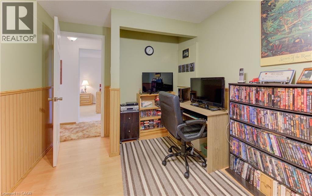 187 Traynor Avenue, Kitchener, Ontario  N2C 1W4 - Photo 24 - 40808070