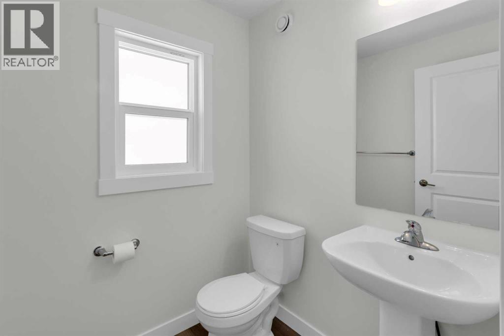 1139 Chinook Winds Circle Sw, Airdrie, Alberta  T4B 5S7 - Photo 12 - A2292913