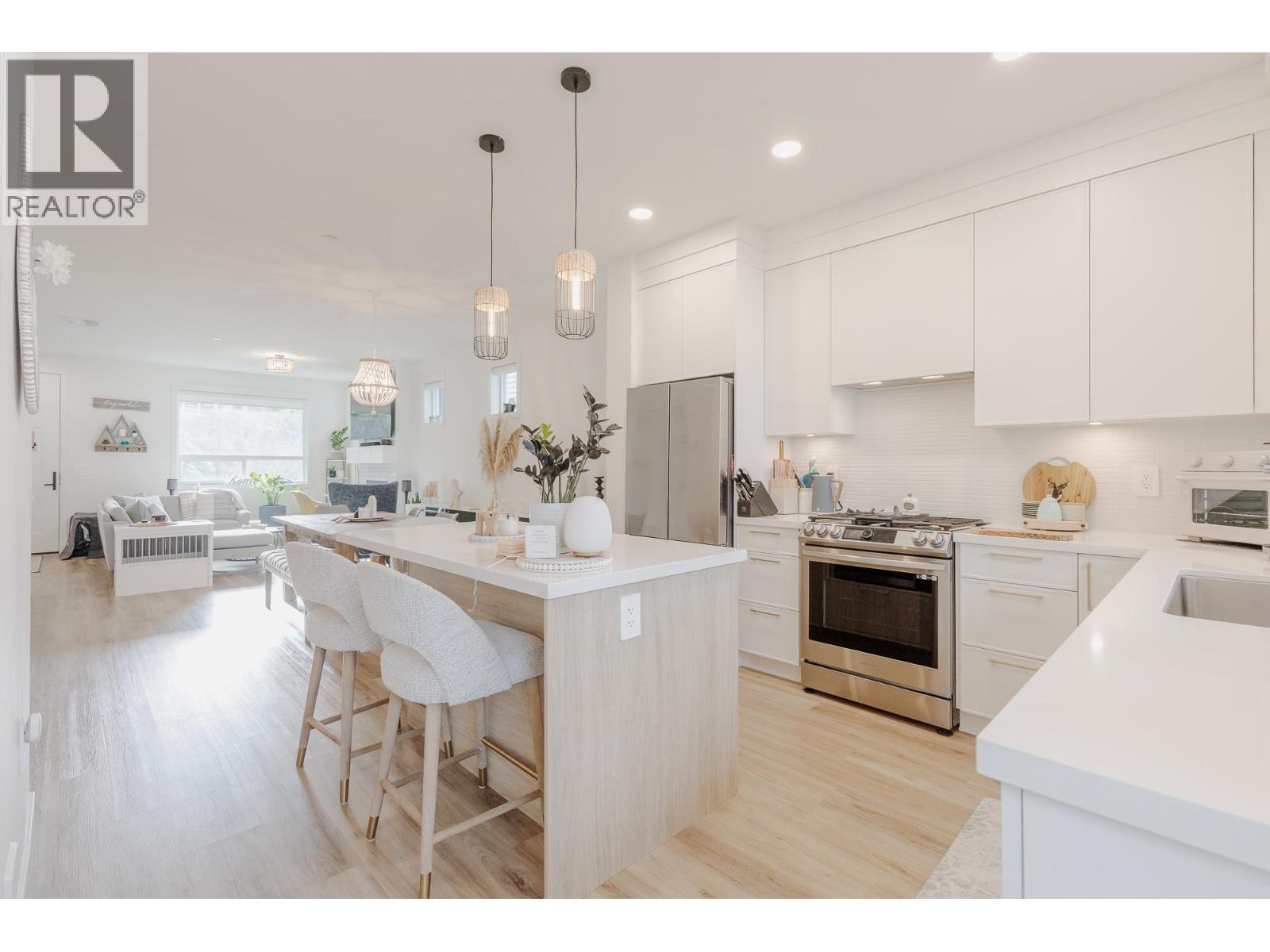 25097 112 AVENUE, Maple Ridge, British Columbia