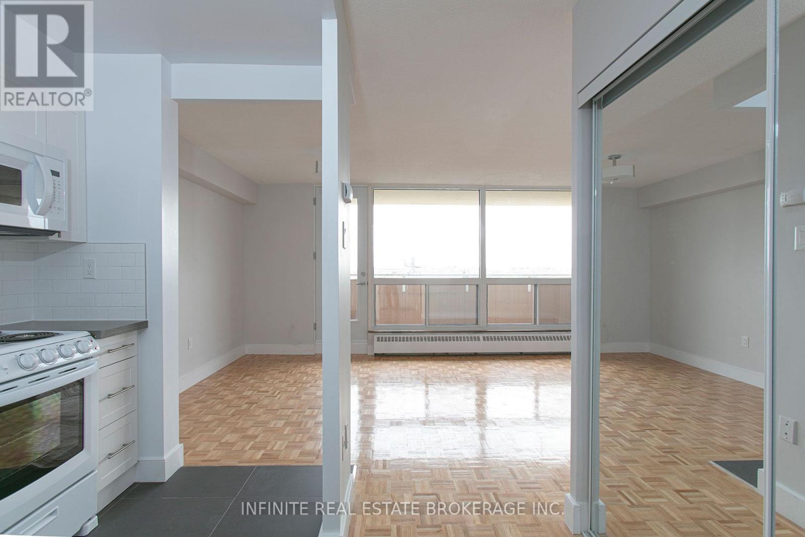 806 - 666 Spadina Avenue, Toronto (University), Ontario  M5S 2H7 - Photo 6 - C12891574